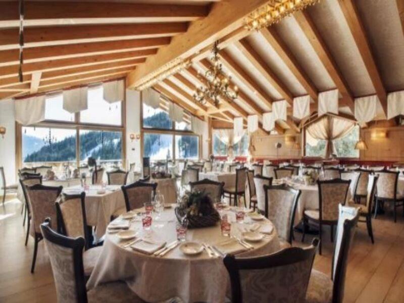 Hotel Cristal Palace 4*